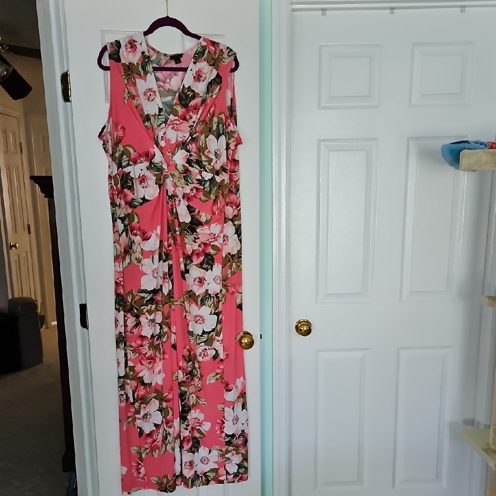 NwOT IMAN Pink Floral Dress
